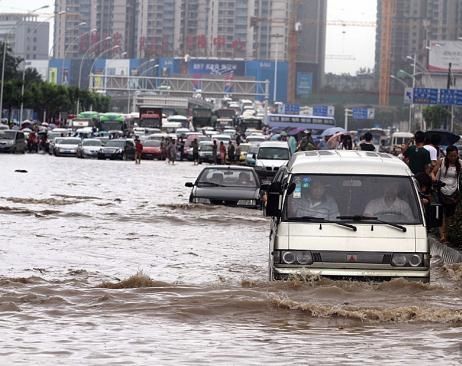国内最新消息，近日长江中下游地区连续暴雨发生洪灾