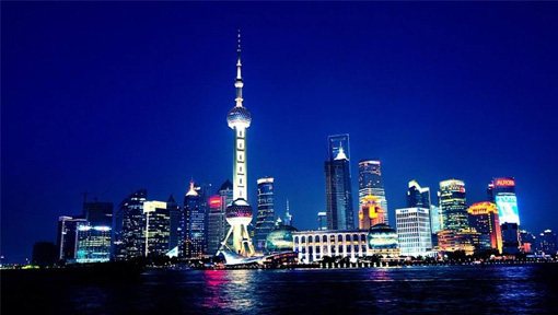 上海东方明珠，给你带来全新旅游体验